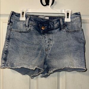 Abercrombie & Fitch Kids Teens Size 15/16 Blue Denim Fringe Shorts.